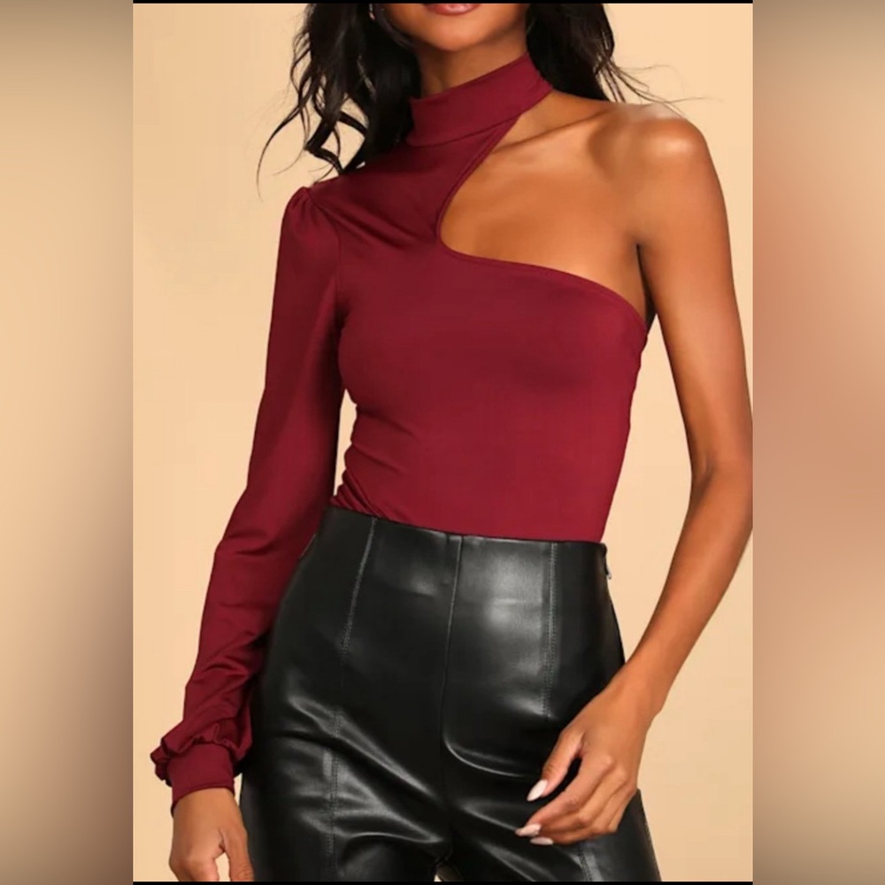 LULU'S One-Shoulder Long Sleeve Bodysuit Medium Burgundy NWT